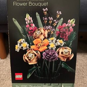 LEGO Botanical Collection Flower Bouquet - BNIB
